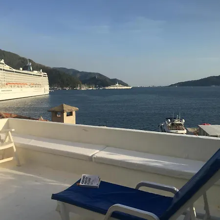 Castle81homes Women - Only For Women Μαρμαρίς